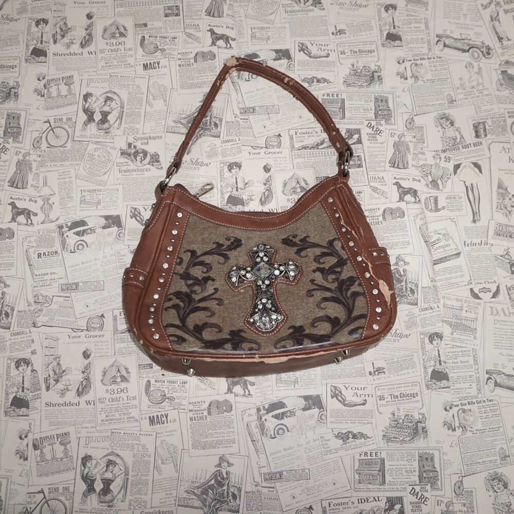 Vintage Y2K American Vintage Accessories big rhinestone